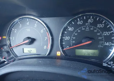 2011 Toyota Corolla S from USA, damaged, VIN 2T1BU4EE5BC752892